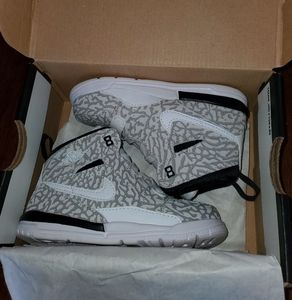 ❌❌SOLD❌❌Jordan Legacy 312